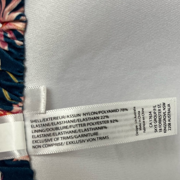 Azura Australia Floral Bikini Top | Size US 6 - Picture 6 of 7